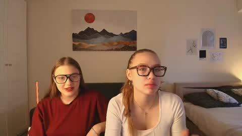 Snapshot of findweyout chatting on 03-12-26, 01:50 findweyout online show from 03-12-26, 01:50