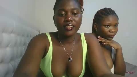 melanie online show from 10-12-25, 10:47