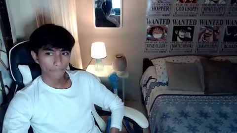 fineboii_rey18 online show from 04-29-26, 04:44