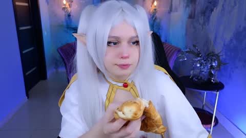 fiora online show from 12-26-24, 03:10