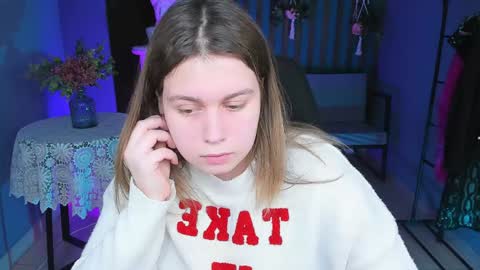 fiora online show from 02-08-25, 08:42