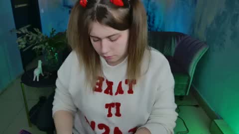 fiora online show from 02-09-25, 11:14