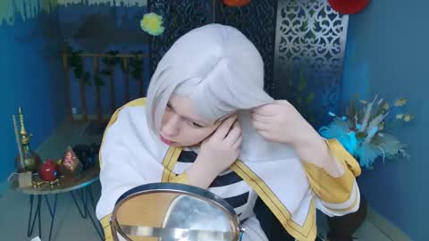 fiora online show from 03-08-25, 08:11