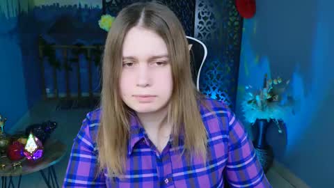 fiora online show from 03-11-25, 01:34