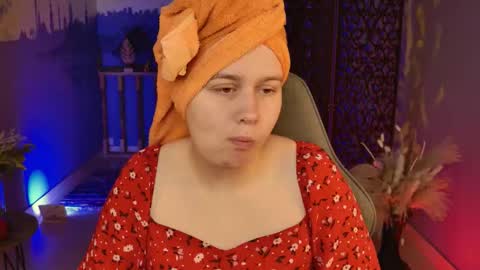 fiora online show from 09-21-25, 05:20