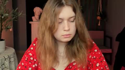 fiora online show from 11-02-25, 05:21