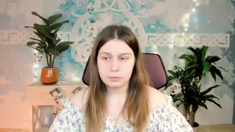 fiora online show from 12-20-25, 05:36