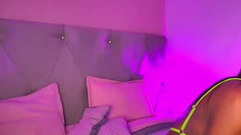 Fiorela Lenin  online show from 02-03-25, 07:00