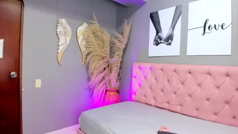 Fio  online show from 03-28-26, 01:49