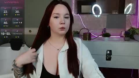 Snapshot of fire_emily chatting on 05-19-26, 01:11 fire_emily online show from 05-19-26, 01:11