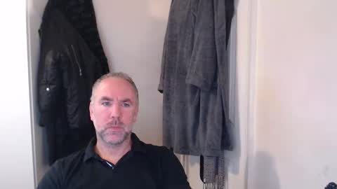 Snapshot of firephil chatting on 11-14-25, 10:14 firephil online show from 11-14-25, 10:14