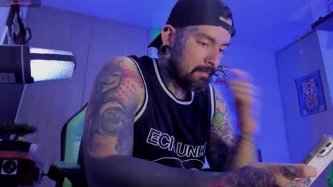 Snapshot of fisherrman666 chatting on 09-29-25, 01:00 fisherrman666 online show from 09-29-25, 01:00