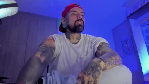 Snapshot of fisherrman666 chatting on 11-07-25, 01:49 fisherrman666 online show from 11-07-25, 01:49