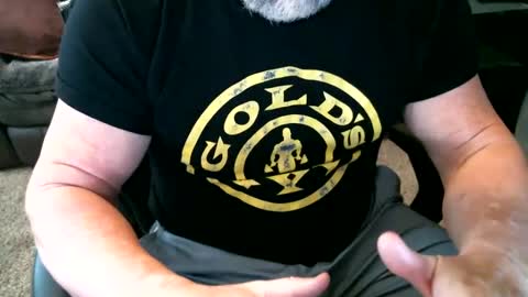 fitguy40 online show from 01-10-25, 09:31