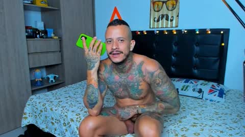 Elias Valencia online show from 02-22-25, 12:08