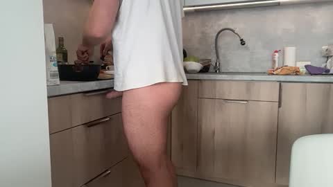 Snapshot of fkcboi69 chatting on 12-21-25, 11:39 fkcboi69 online show from 12-21-25, 11:39
