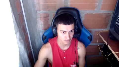 Snapshot of flacolatind chatting on 01-02-25, 04:35 FLACO online show from 01-02-25, 04:35