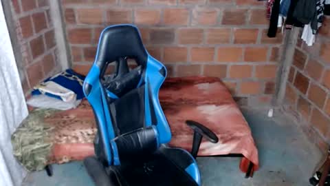 Snapshot of flacolatind chatting on 01-29-25, 04:05 FLACO online show from 01-29-25, 04:05