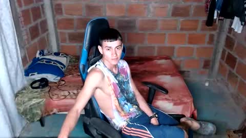 Snapshot of flacolatind chatting on 01-31-25, 03:52 FLACO online show from 01-31-25, 03:52