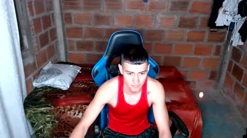 Snapshot of flacolatind chatting on 02-07-25, 03:30 FLACO online show from 02-07-25, 03:30