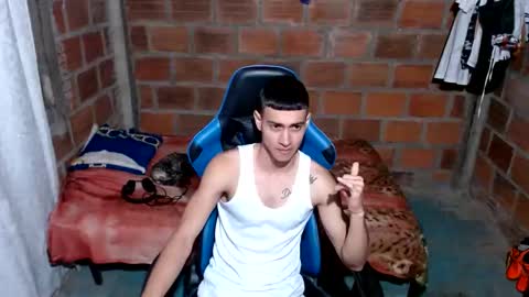 Snapshot of flacolatind chatting on 02-13-25, 03:46 FLACO online show from 02-13-25, 03:46