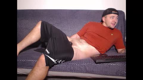 Snapshot of flamefury18 chatting on 09-24-25, 07:12 Flamefury18 online show from 09-24-25, 07:12