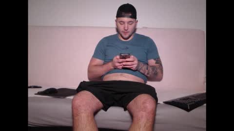 Snapshot of flamefury18 chatting on 10-21-25, 07:20 Flamefury18 online show from 10-21-25, 07:20