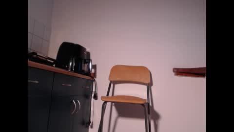 Snapshot of flamefury18 chatting on 12-19-25, 03:30 Flamefury18 online show from 12-19-25, 03:30