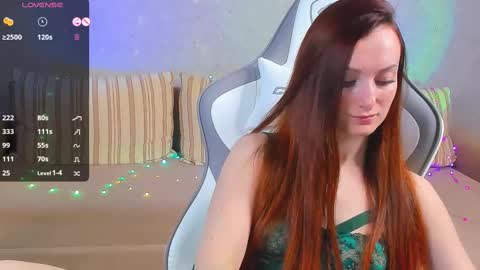 Snapshot of flamystar chatting on 03-08-25, 03:17 Yana online show from 03-08-25, 03:17