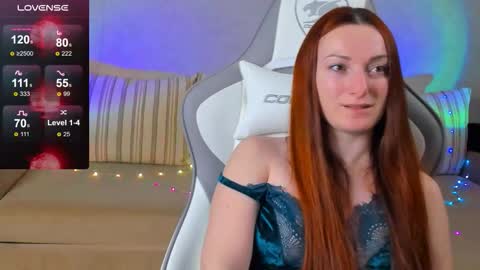 Snapshot of flamystar chatting on 10-27-25, 12:31 Yana online show from 10-27-25, 12:31