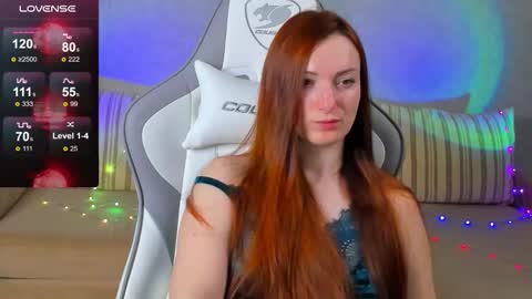 Snapshot of flamystar chatting on 10-31-25, 12:00 Yana online show from 10-31-25, 12:00