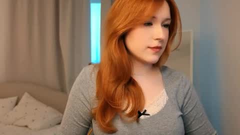 Bella online show from 04-18-26, 01:48