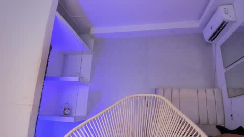 Flavia online show from 01-31-26, 07:23