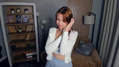 Cheryl 3 online show from 10-09-25, 01:31