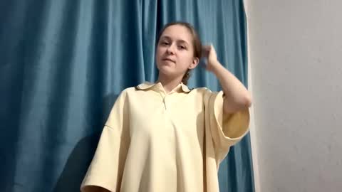 Emma online show from 02-22-26, 01:18