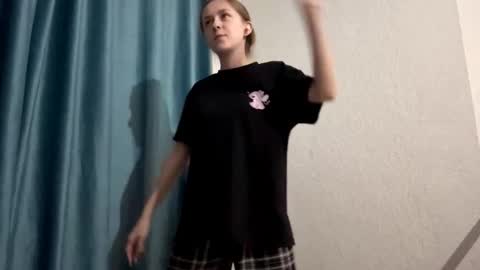 Emma online show from 03-03-26, 06:25