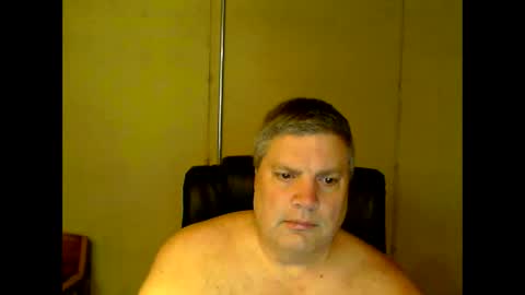 Snapshot of fletch32 chatting on 01-26-25, 03:17 jd online show from 01-26-25, 03:17