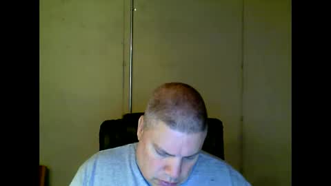 Snapshot of fletch32 chatting on 02-02-25, 03:17 jd online show from 02-02-25, 03:17