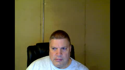 Snapshot of fletch32 chatting on 02-16-25, 10:43 jd online show from 02-16-25, 10:43