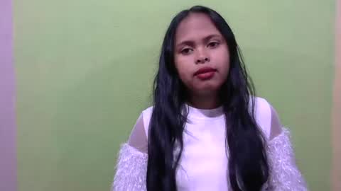 Claire online show from 04-27-26, 04:10