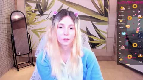 Snapshot of fleximona chatting on 01-17-26, 07:57 FlexiMona online show from 01-17-26, 07:57