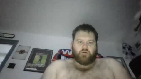 Snapshot of flightdude12 chatting on 11-01-25, 08:49 flightdude12 online show from 11-01-25, 08:49