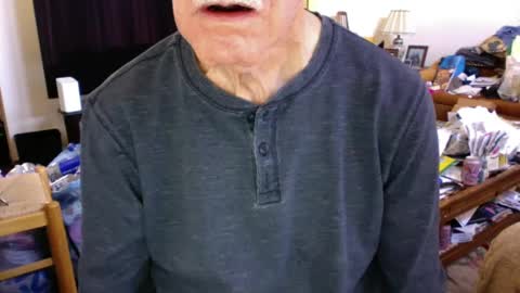 Snapshot of flip4u chatting on 01-08-25, 09:23 flip4u online show from 01-08-25, 09:23