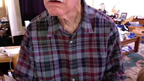 Snapshot of flip4u chatting on 02-28-25, 08:39 flip4u online show from 02-28-25, 08:39