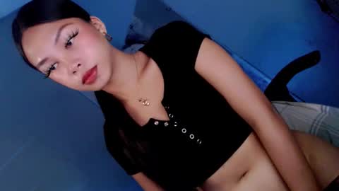 Suzy online show from 04-19-26, 02:05