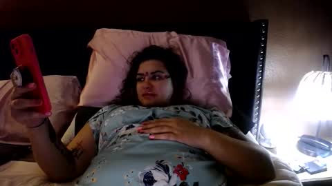 Snapshot of flirtygirlyy chatting on 03-01-26, 01:18 Ive Retired From Camming online show from 03-01-26, 01:18