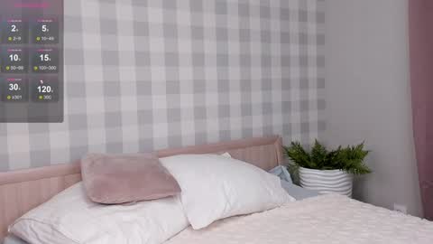 Emely  online show from 01-09-25, 10:20