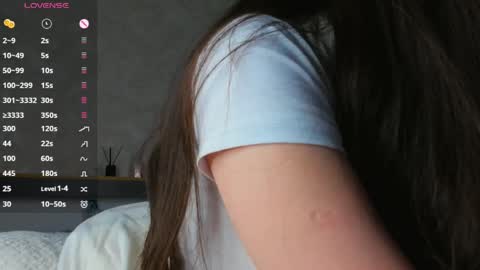 Emely  online show from 04-27-26, 03:15