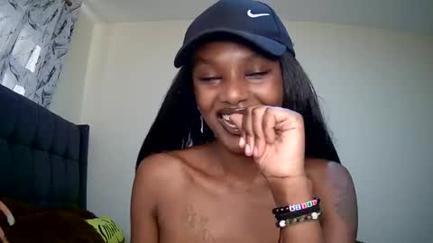 sheery online show from 01-23-25, 06:39