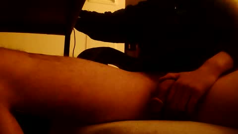 Snapshot of floater_24 chatting on 10-19-25, 12:00 floater_24 online show from 10-19-25, 12:00